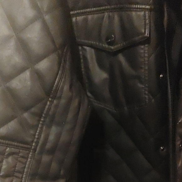 Perry Ellis Men's Black Puffer Jacket - Picture 3 of 7